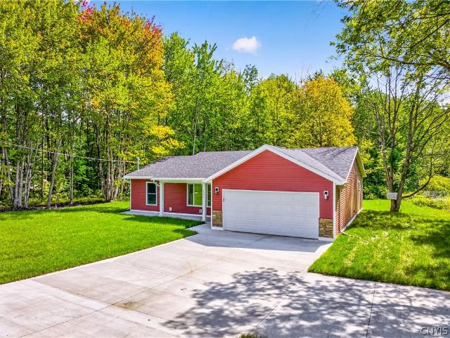 House for sale in Oneida, New York