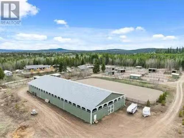 House for sale in Caribou Hide, British Columbia