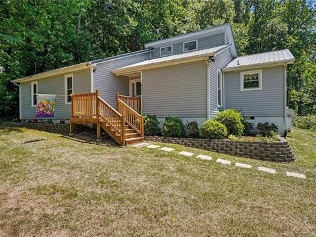 House for sale in Belews Creek, North Carolina