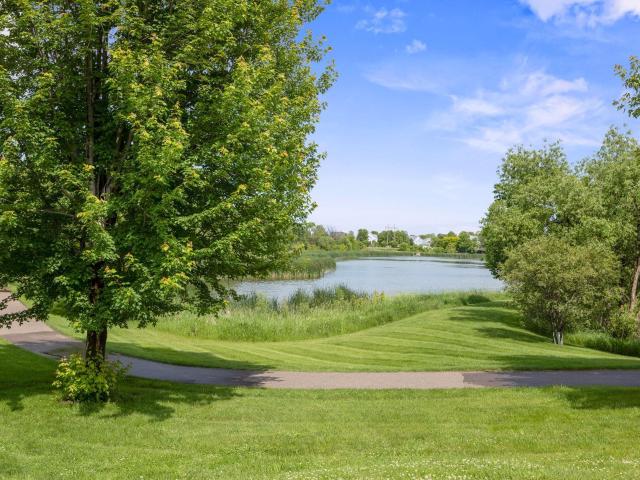 Townhouse for sale in Albertville