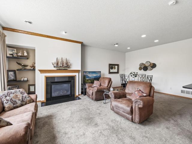 Townhouse for sale in Albertville