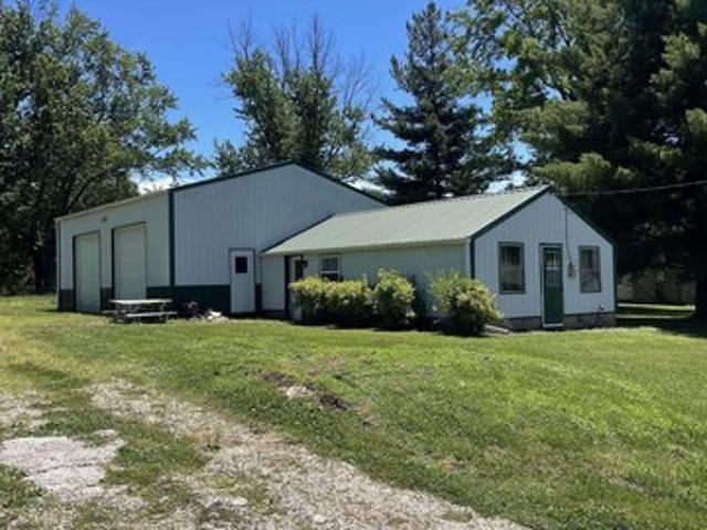 House for sale in Carlisle, Indiana