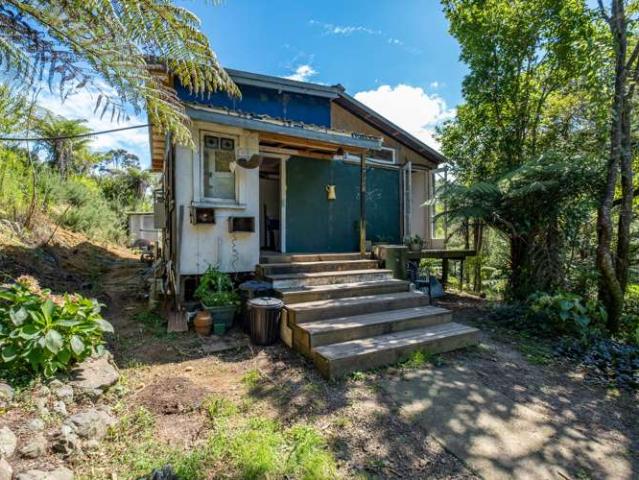 Property for sale in Fairburn, Northland
