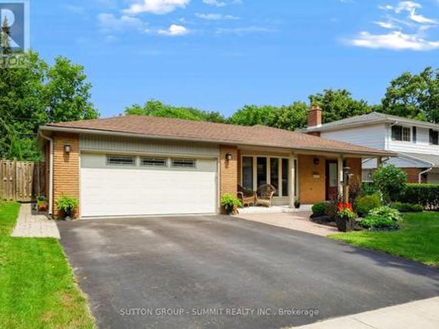 House for sale in Burlington, Ontario