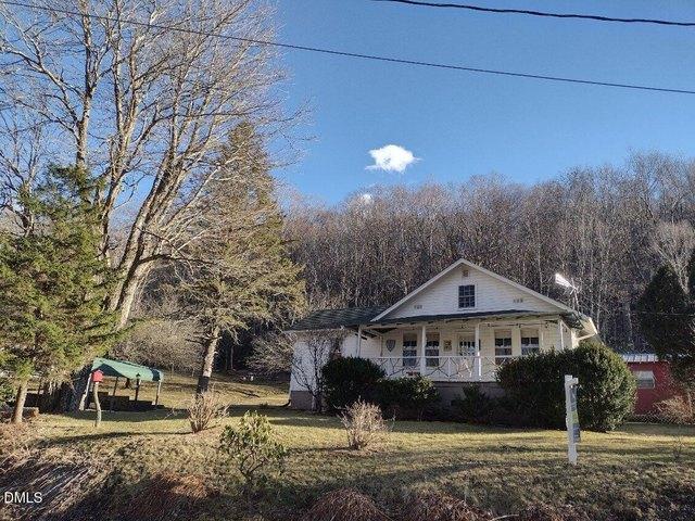House for sale in Spruce Pine, North Carolina