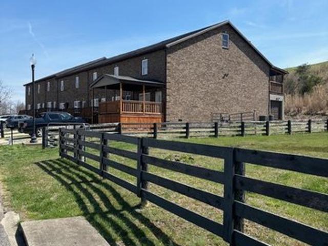 Townhouse for sale in Prestonsburg, Kentucky