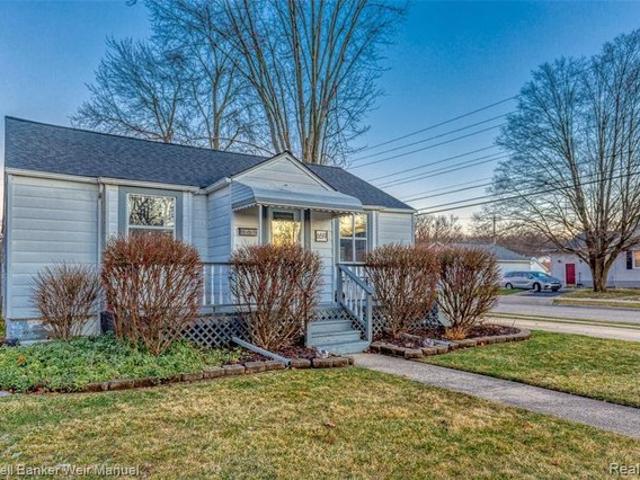 House for sale in Clawson, Michigan