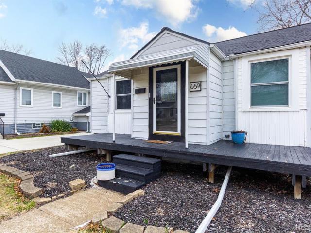 House for sale in Clawson, Michigan