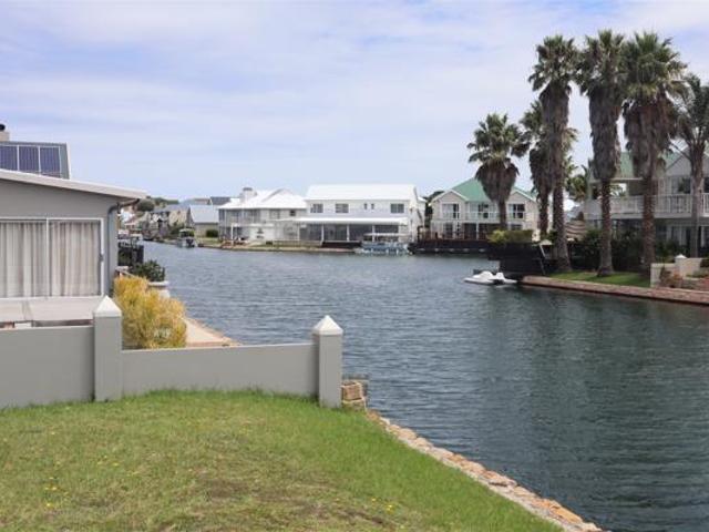 Land for sale in Cape St Francis, Eastern Cape