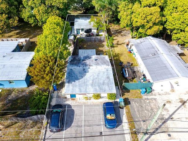 House for sale in Oakland Park, Florida