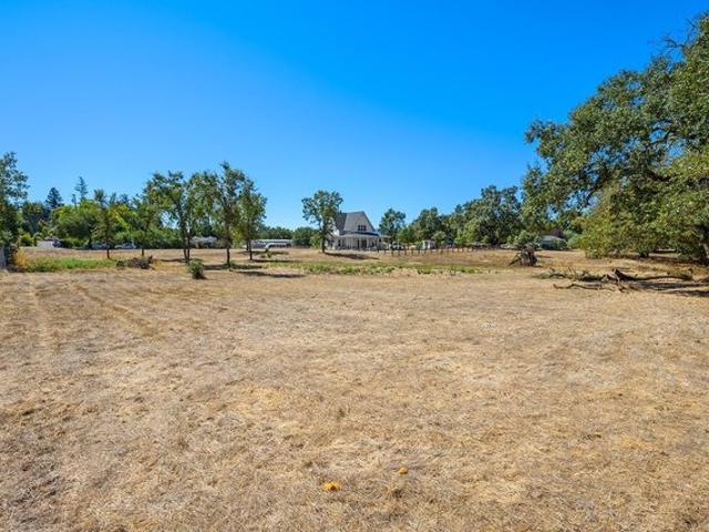 Land for sale in Healdsburg, Sonoma County