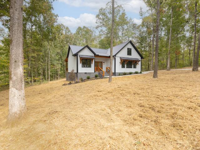House for sale in Hohenwald, Middle Tennessee