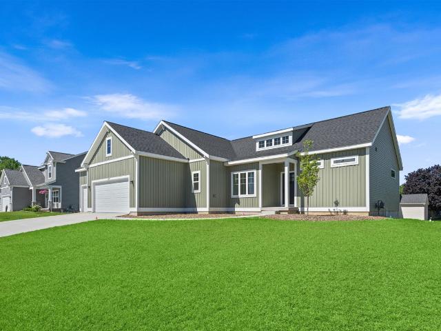House for sale in Comstock Park, Michigan