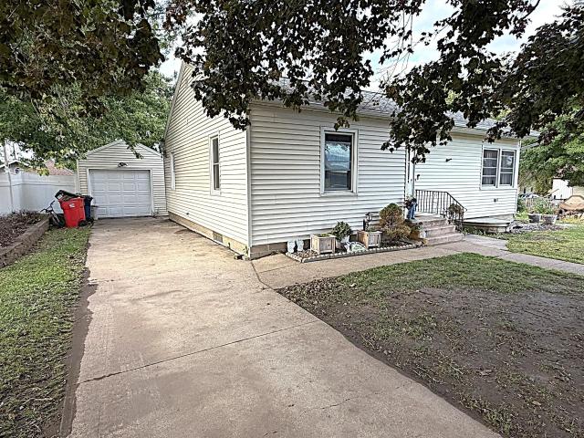 House for sale in Elgin, Wabasha County