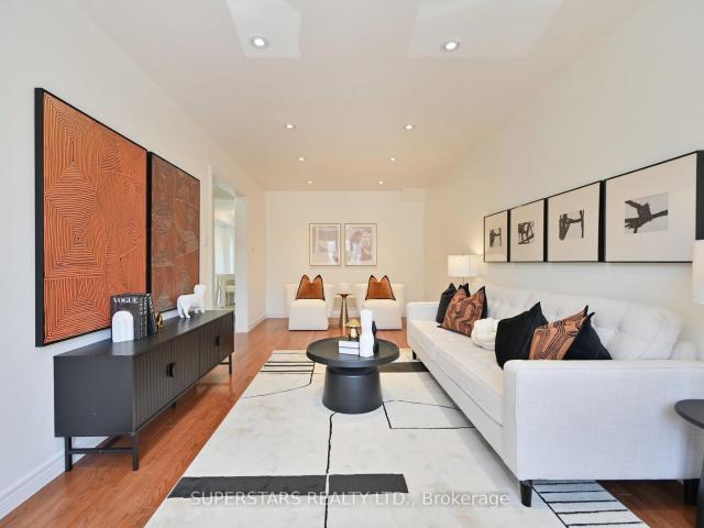 Property for rent in Oakville, Golden Horseshoe