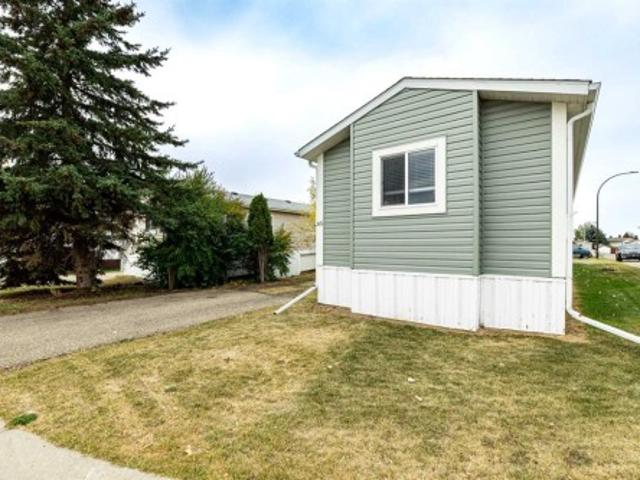 House for sale in Blackfalds, Alberta