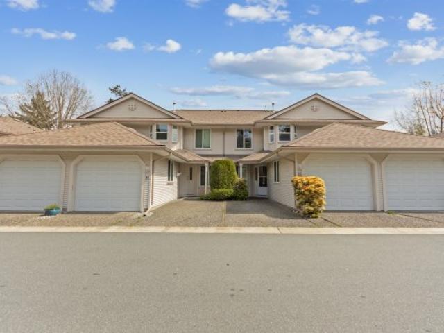Townhouse for sale in Walnut Grove, British Columbia