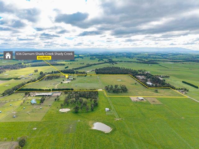 Cottage for sale in Darnum, Victoria