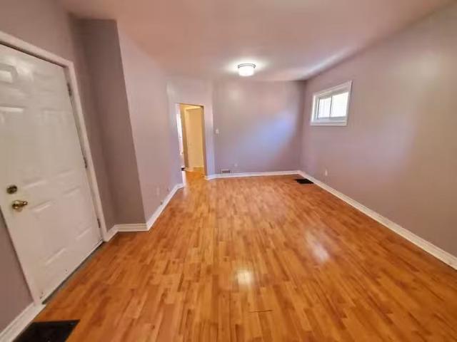 Condo for rent in Mulhurst Bay, Ontario