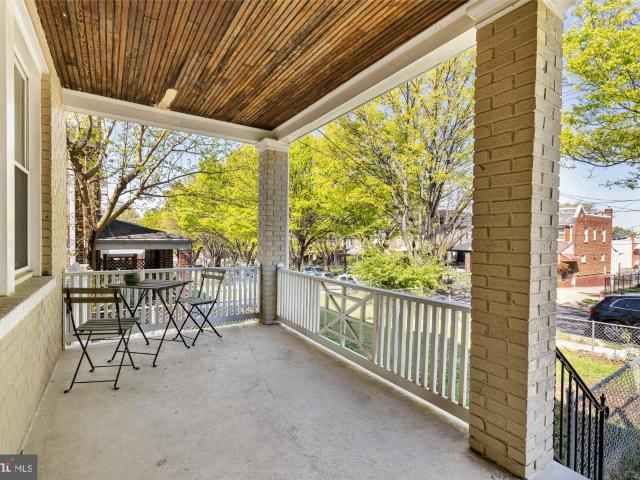Townhouse for sale in Washington, Washington DC