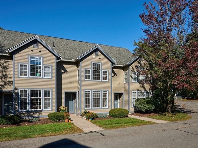Condo for sale in Amherst, Hampshire County