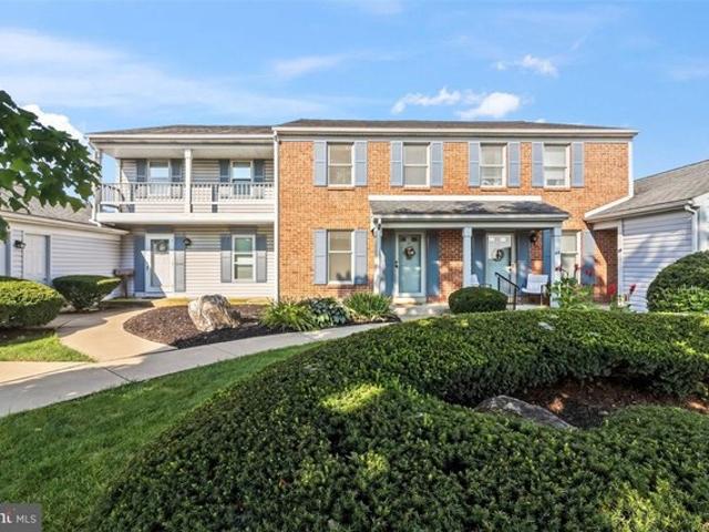 Condo for sale in New Holland, Pennsylvania