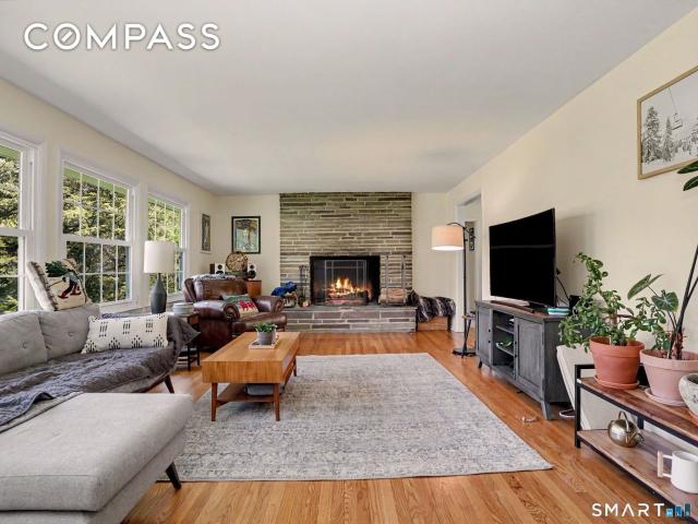 Property for rent in Easton, Connecticut