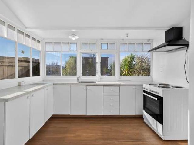 House for sale in Heathcote, Canterbury