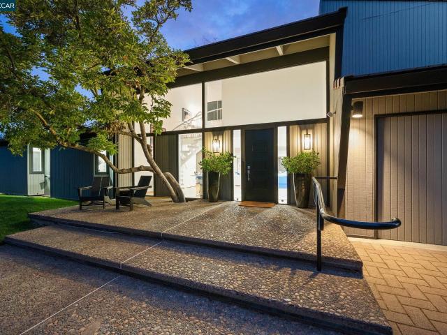 House for sale in Orinda, California