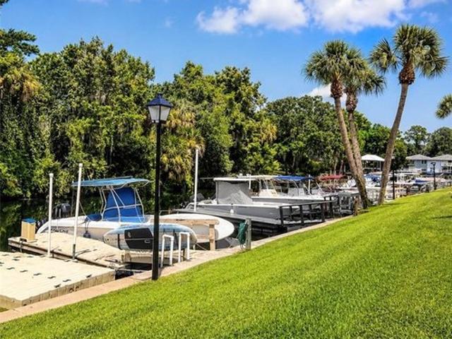 Condo for sale in Crystal River, Florida