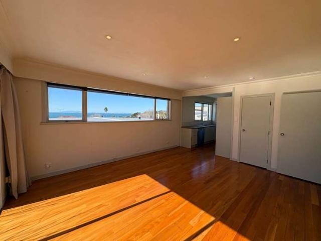 Apartment for rent in Castor Bay, Oroua County