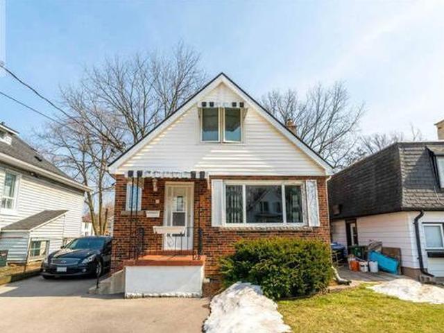 House for sale in Ancaster, Ontario