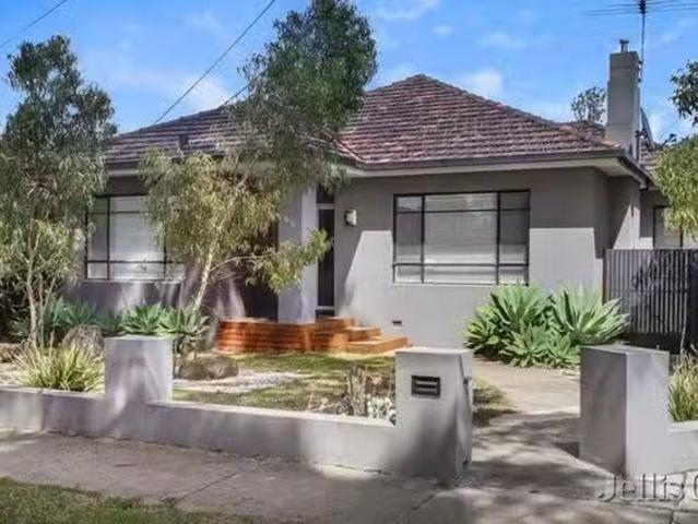 House for rent in Newport