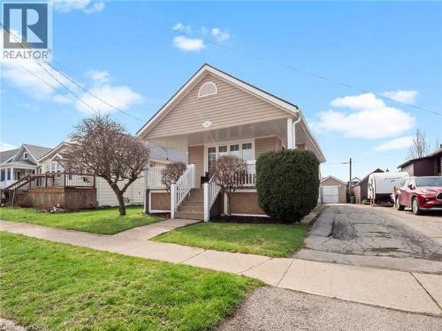 House for sale in Niagara, Ontario
