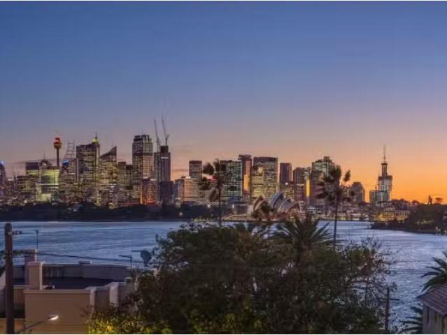 Apartment for rent in Lower North Shore, Sydney