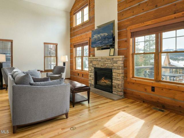 House for sale in Fraser