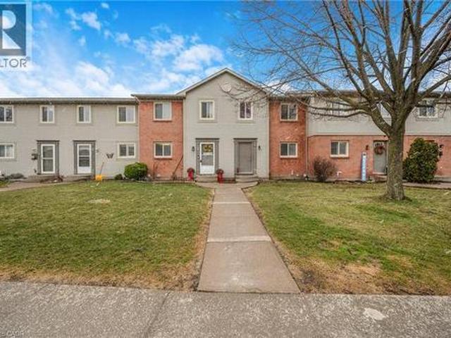 Townhouse for sale in Niagara, Ontario