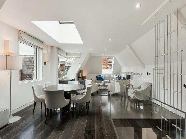 Apartment for rent in Mayfair, Greater London