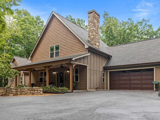 House for sale in Menlo, Georgia