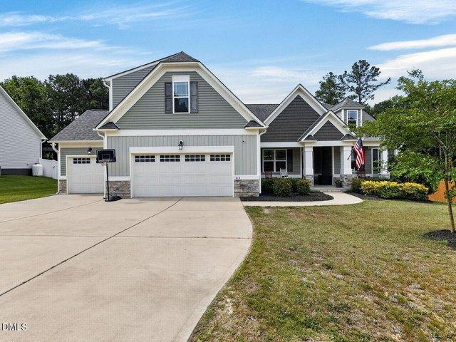 House for sale in Four Oaks, North Carolina