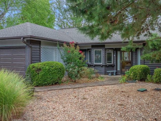 Townhouse for sale in Ark