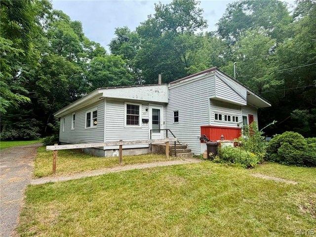 House for sale in Waddington, New York