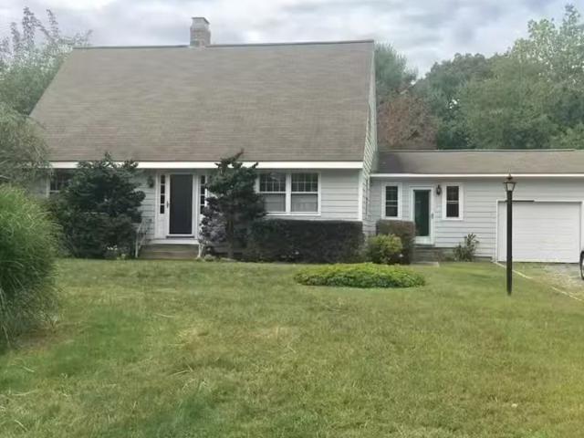 House for rent in Charlestown