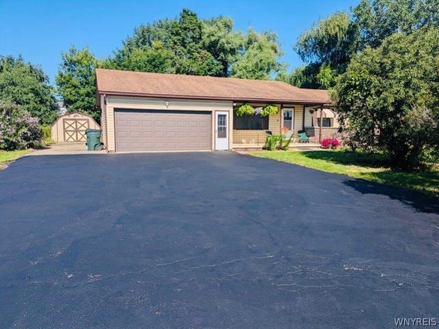 House for sale in Oak Hill, New York