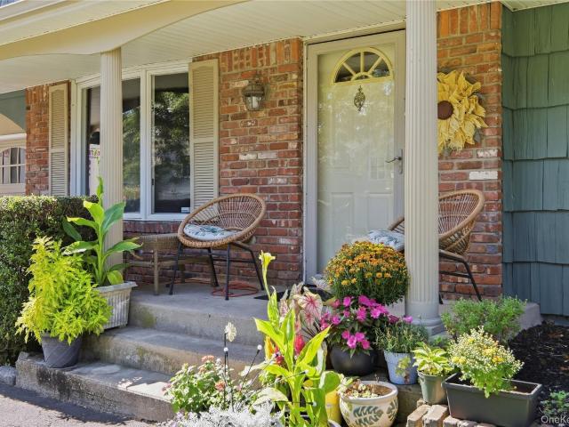 House for sale in Kings Park, Town of Smithtown