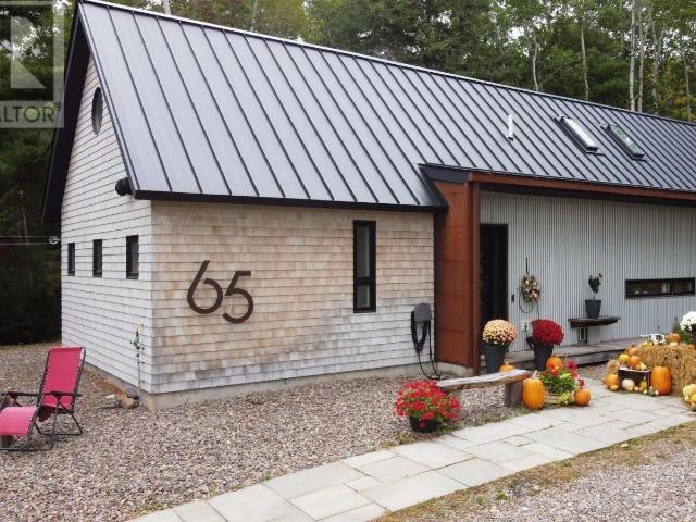 Duplex for sale in Greenwich, Nova Scotia