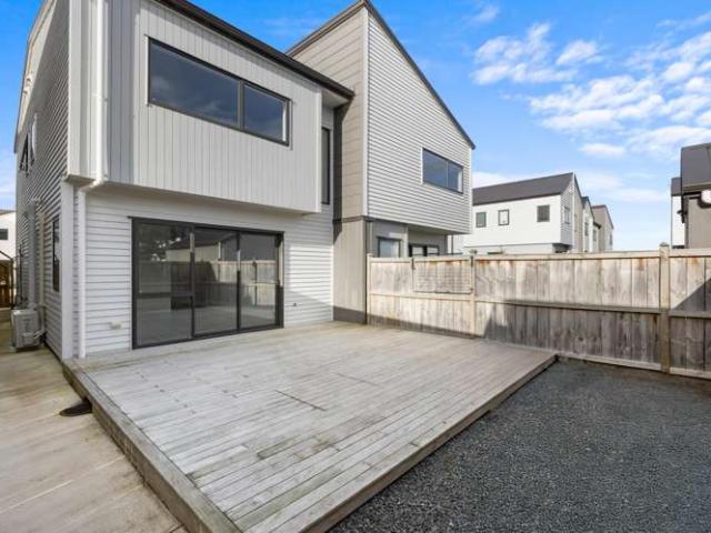 House for sale in Papakura