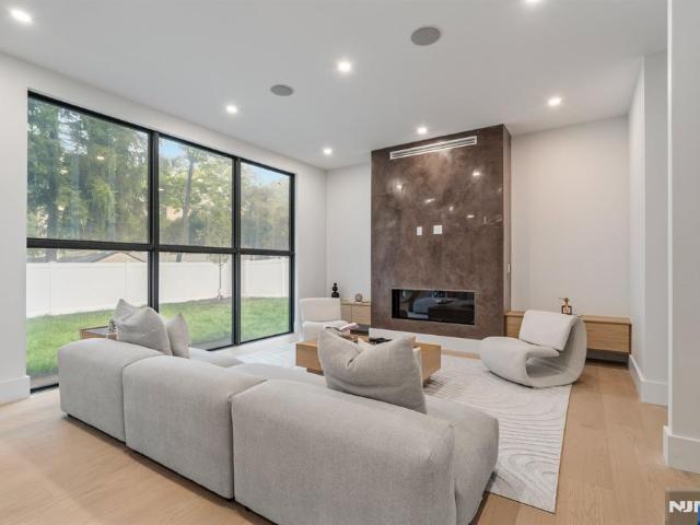 House for sale in Demarest, New Jersey