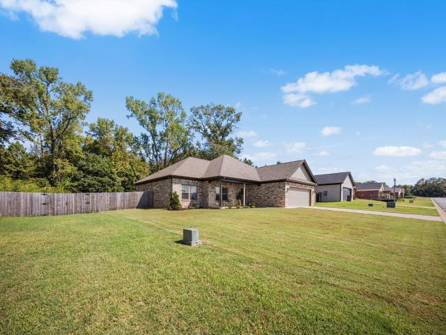 House for sale in Ark