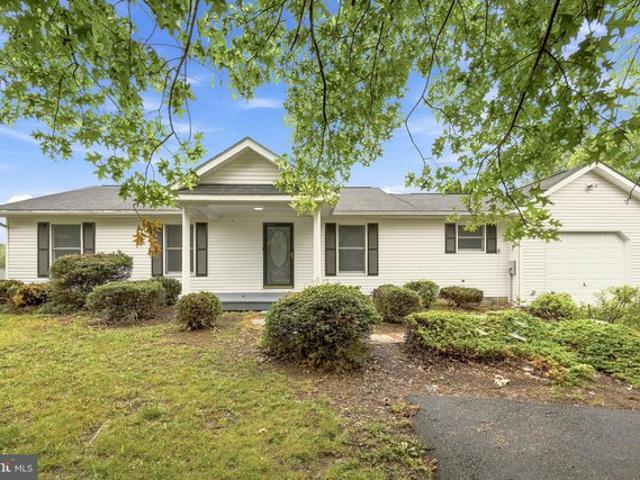 House for sale in Falling Waters, West Virginia